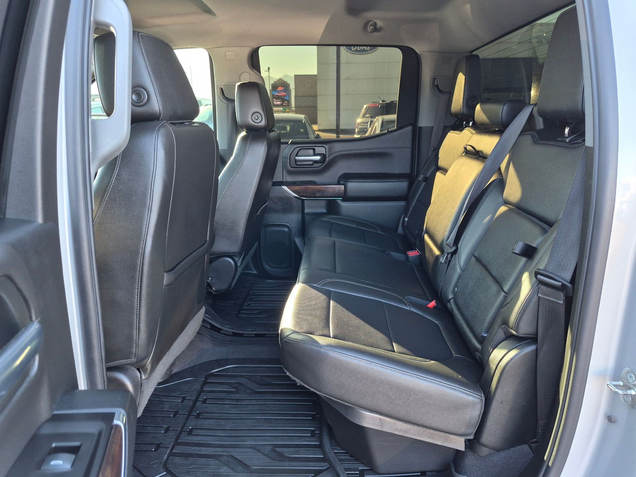 Used 2019 Quicksilver Metallic GMC SLT image 26