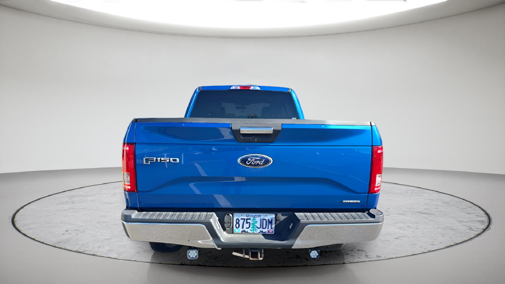 Used 2016 Blue Flame Metallic Ford XLT image 6
