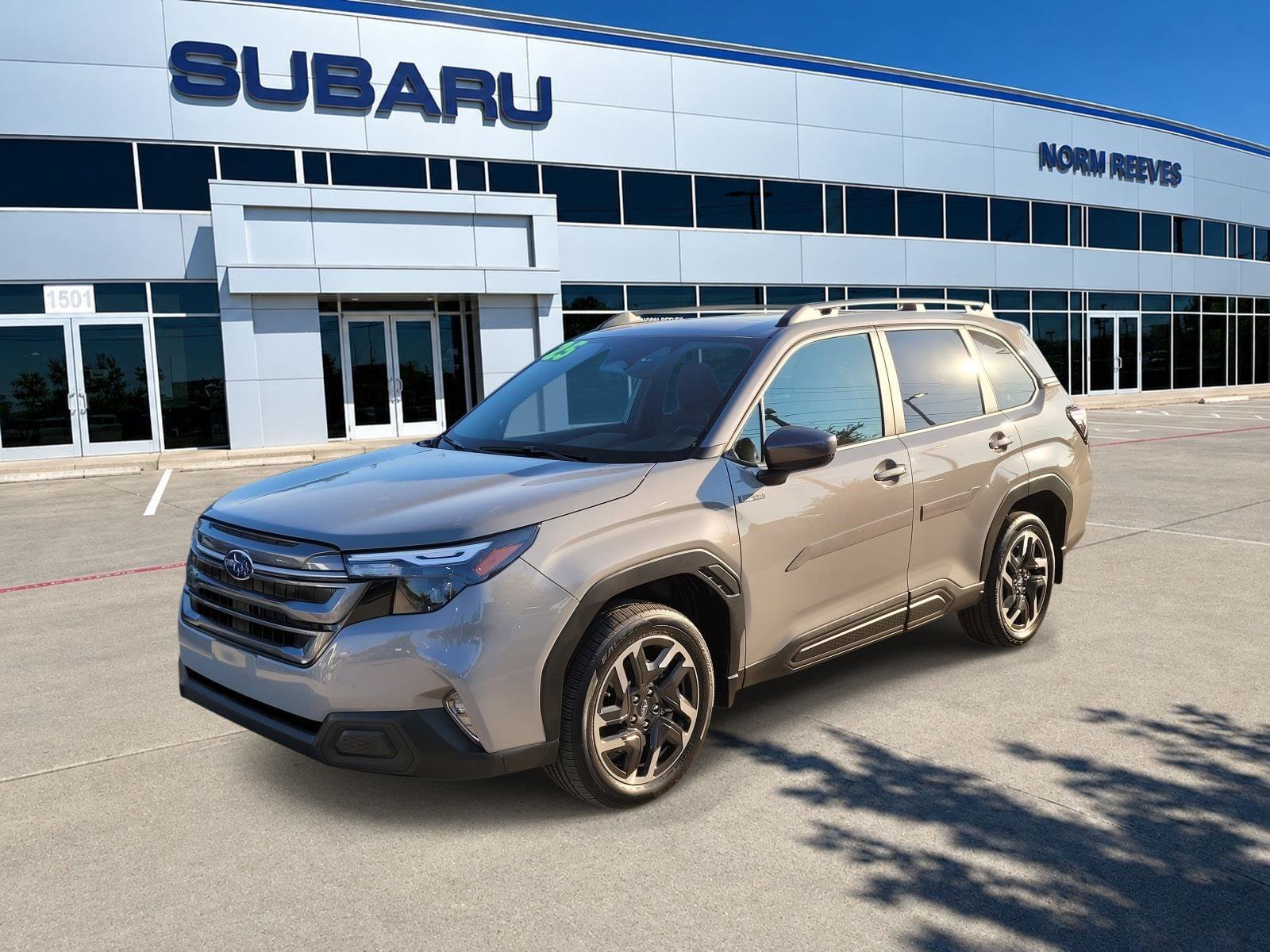 2025 Subaru Forester Premium