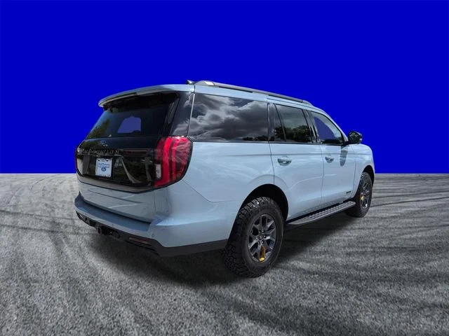 New 2026 Glacier Gray Metallic Tri-Coat Ford Tremor® image 4