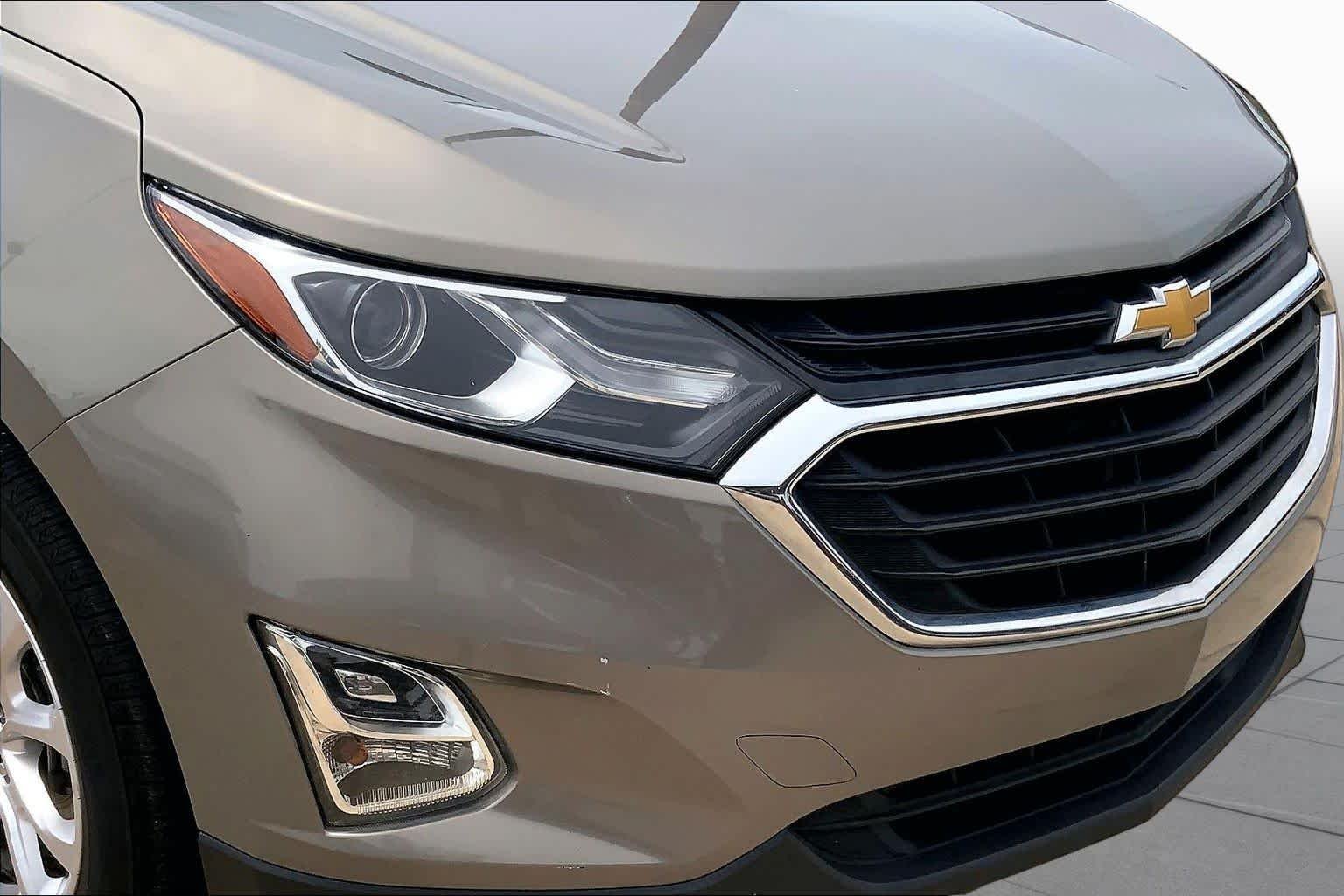 Used 2019 Pepperdust Metallic Chevrolet LT image 29