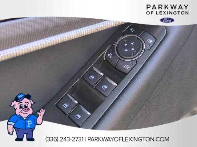 Used 2025 Gray Ford ST-Line image 13