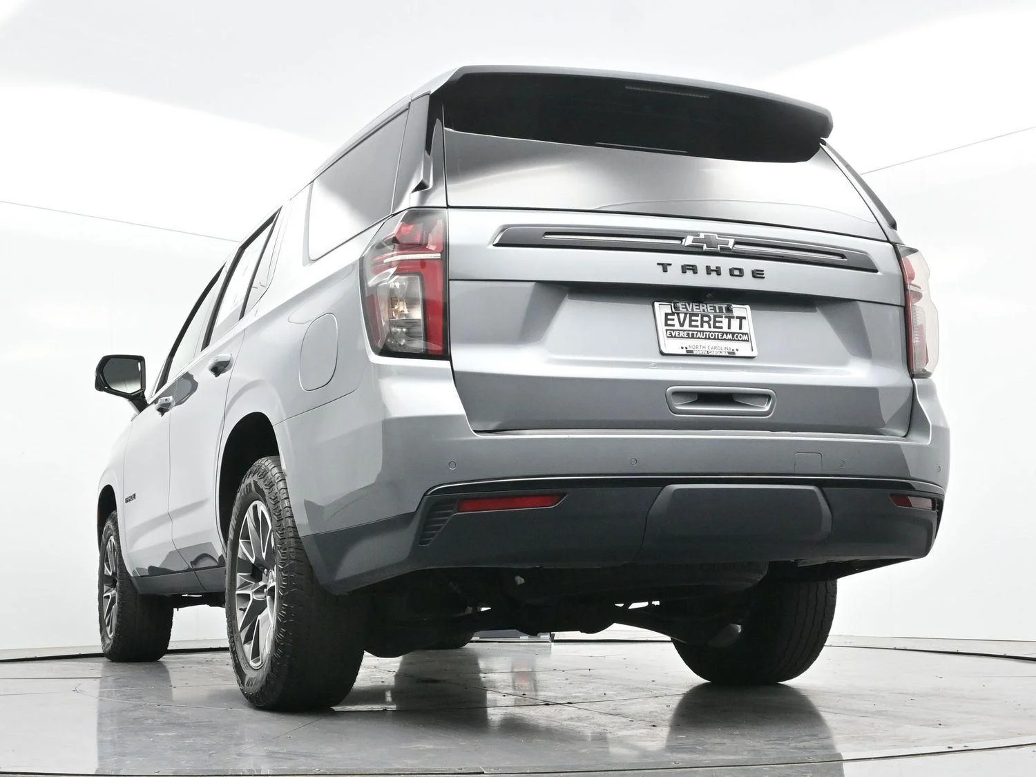 Used 2024 Sterling Gray Metallic Chevrolet Z71 image 54