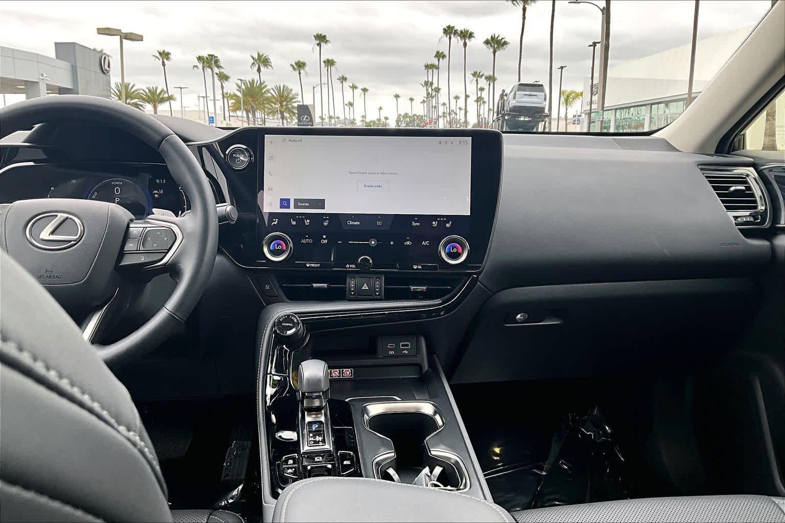 2026 Lexus NX Hybrid 350h - Photo 33