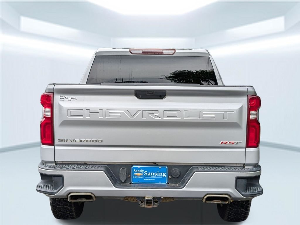 Used 2019 Silver Chevrolet RST image 5