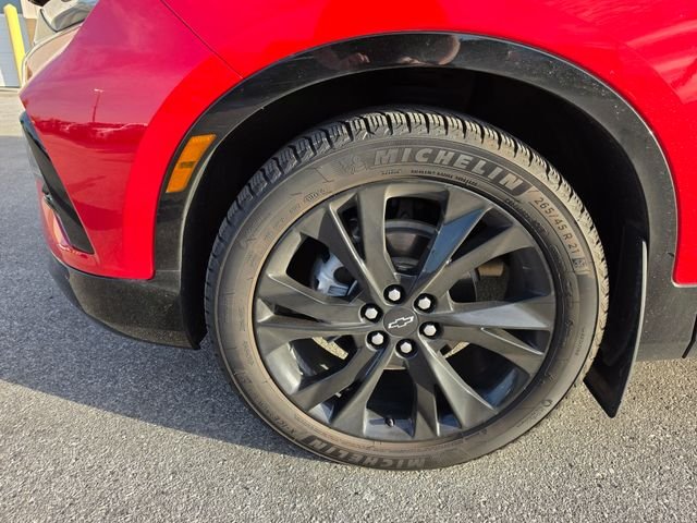 Used 2022 Red Hot Chevrolet RS image 18