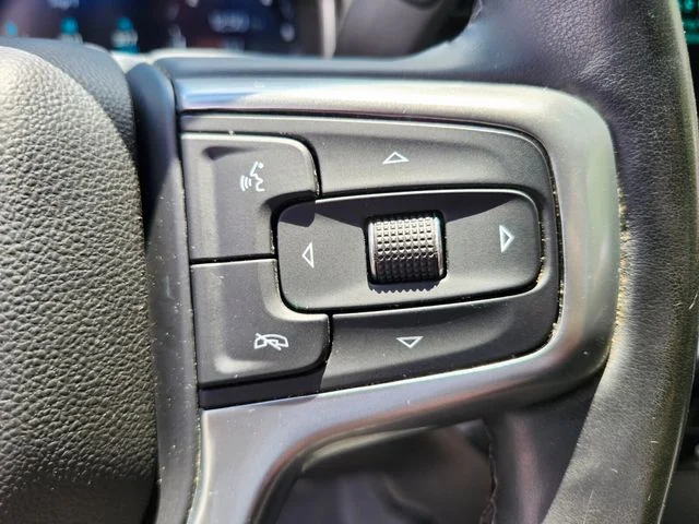 Used 2023 White Chevrolet LT image 29