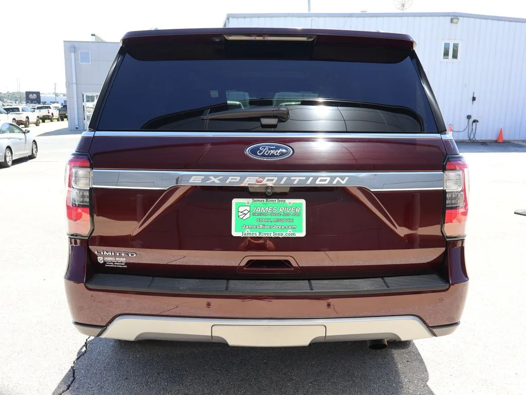 Used 2020 Red Ford Limited image 4