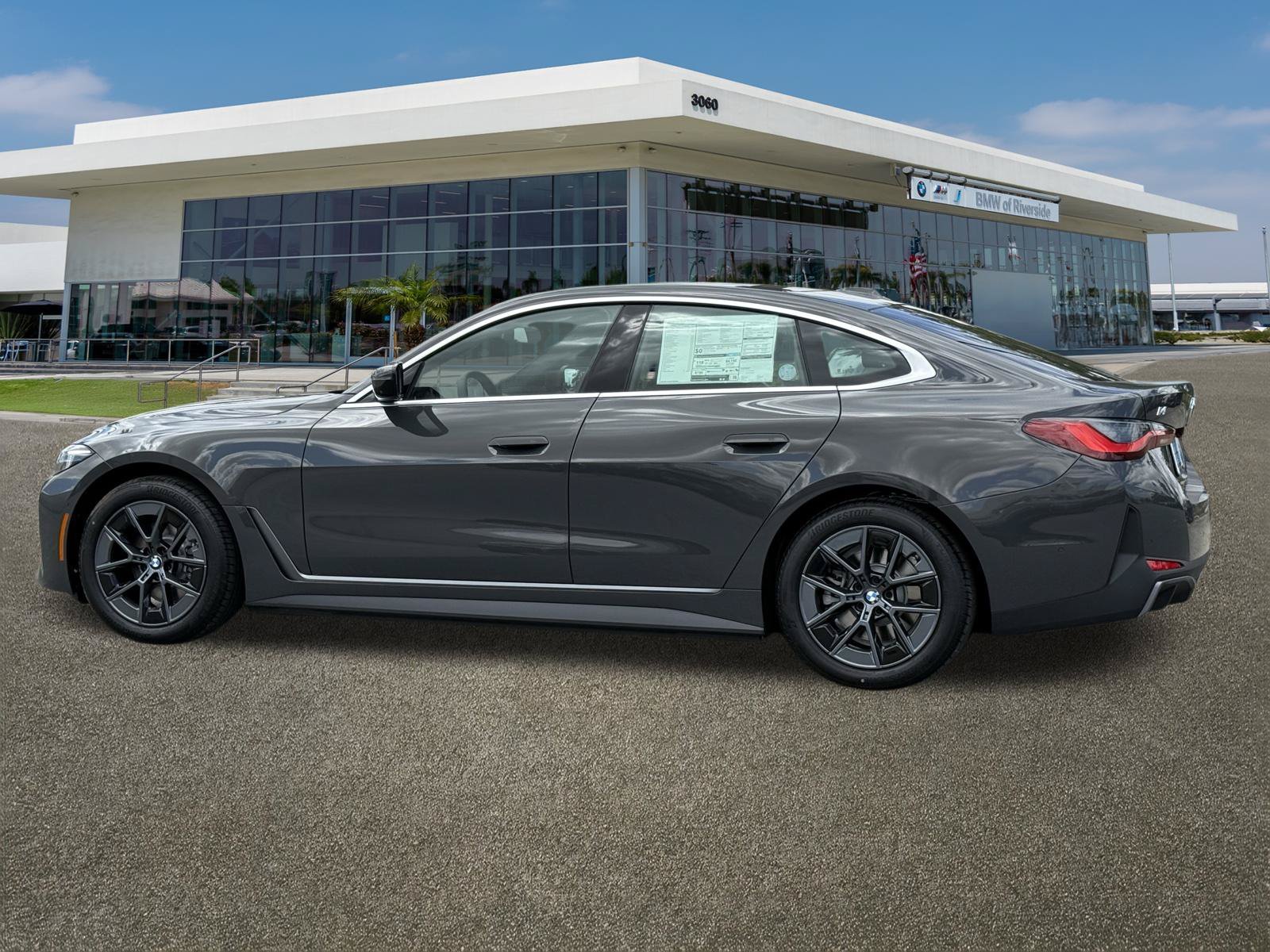 2026 BMW i4 40 - Photo 7