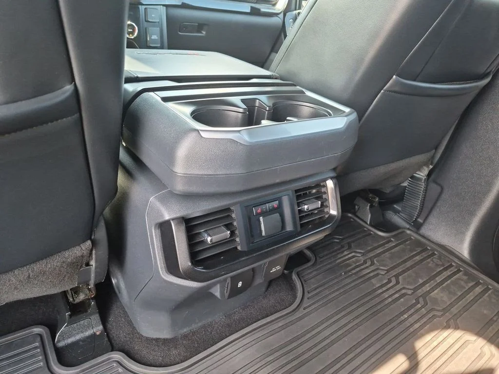 Used 2023 Avalanche Ford Raptor image 25