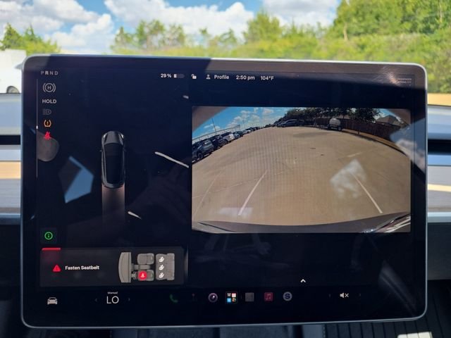 Used 2023  Tesla Base image 9