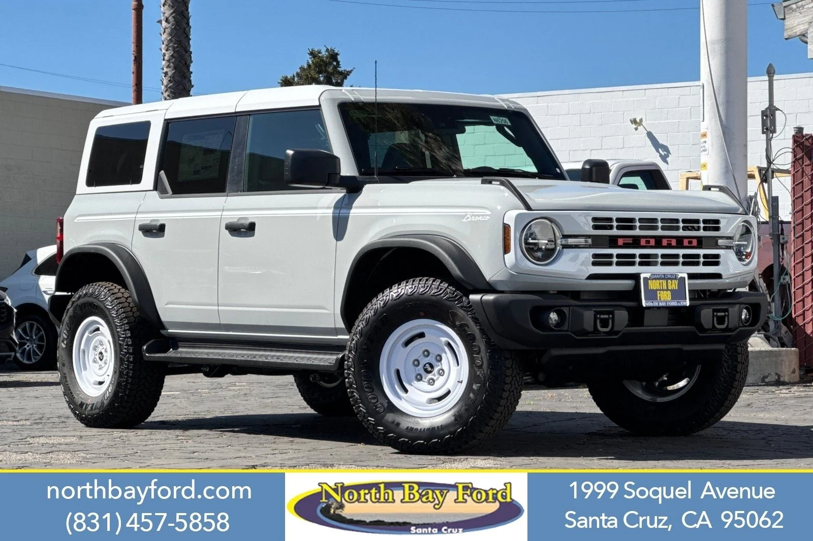 2026 Ford Bronco Heritage Edition 4x4's photo