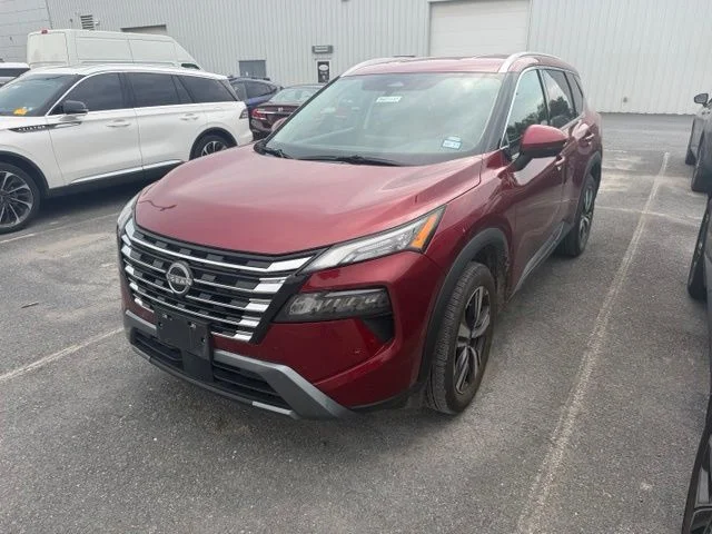 Certified Used 2026 Scarlet Nissan SL image 3