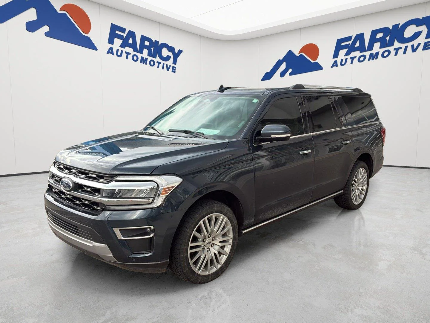 Used 2024 Stone Blue Ford Limited image 1