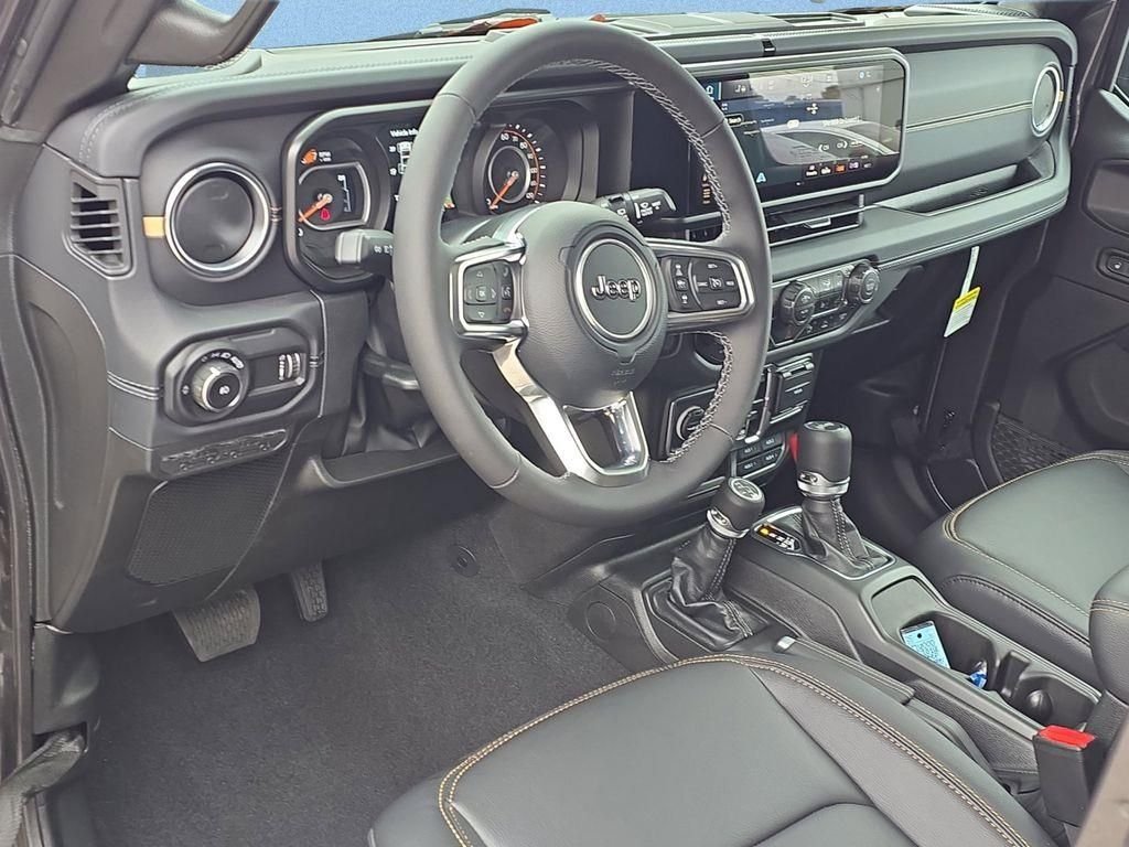 2026 Jeep Wrangler 4-Door Sahara - Photo 15