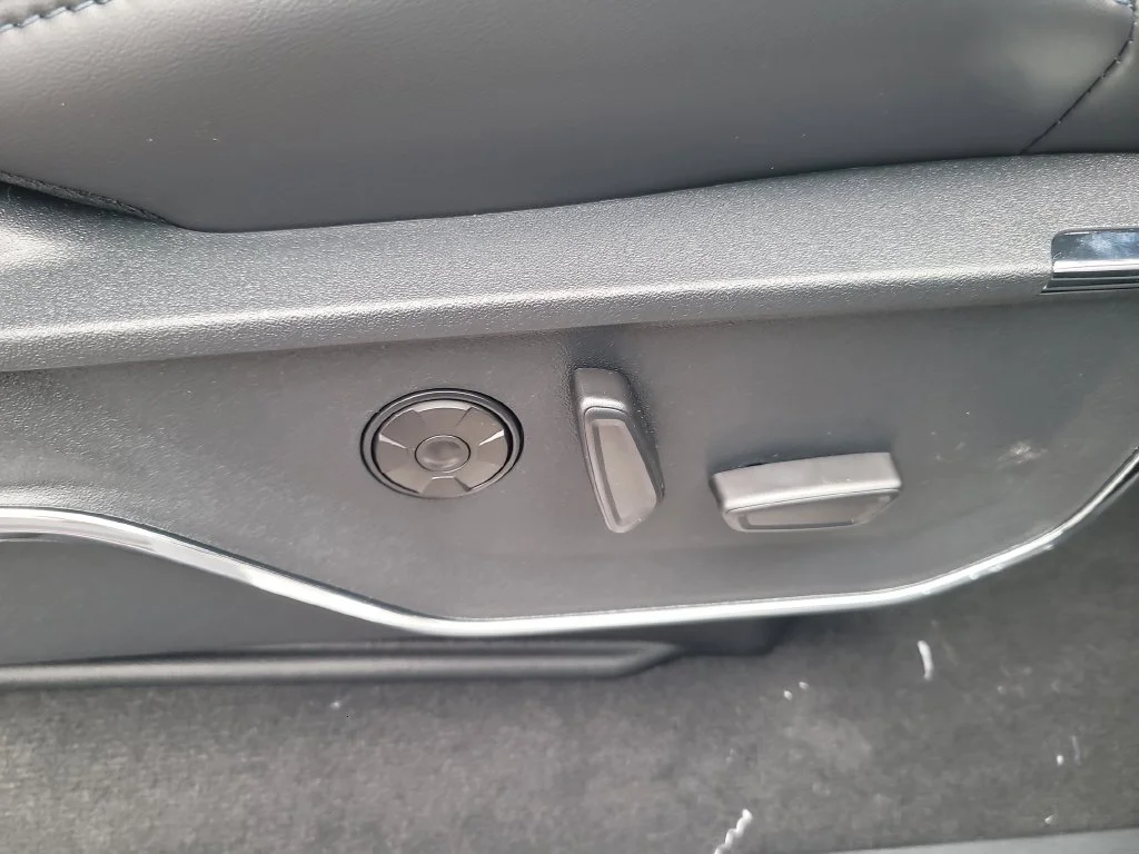 2026 Ford F-250 Super Duty Platinum - Photo 36