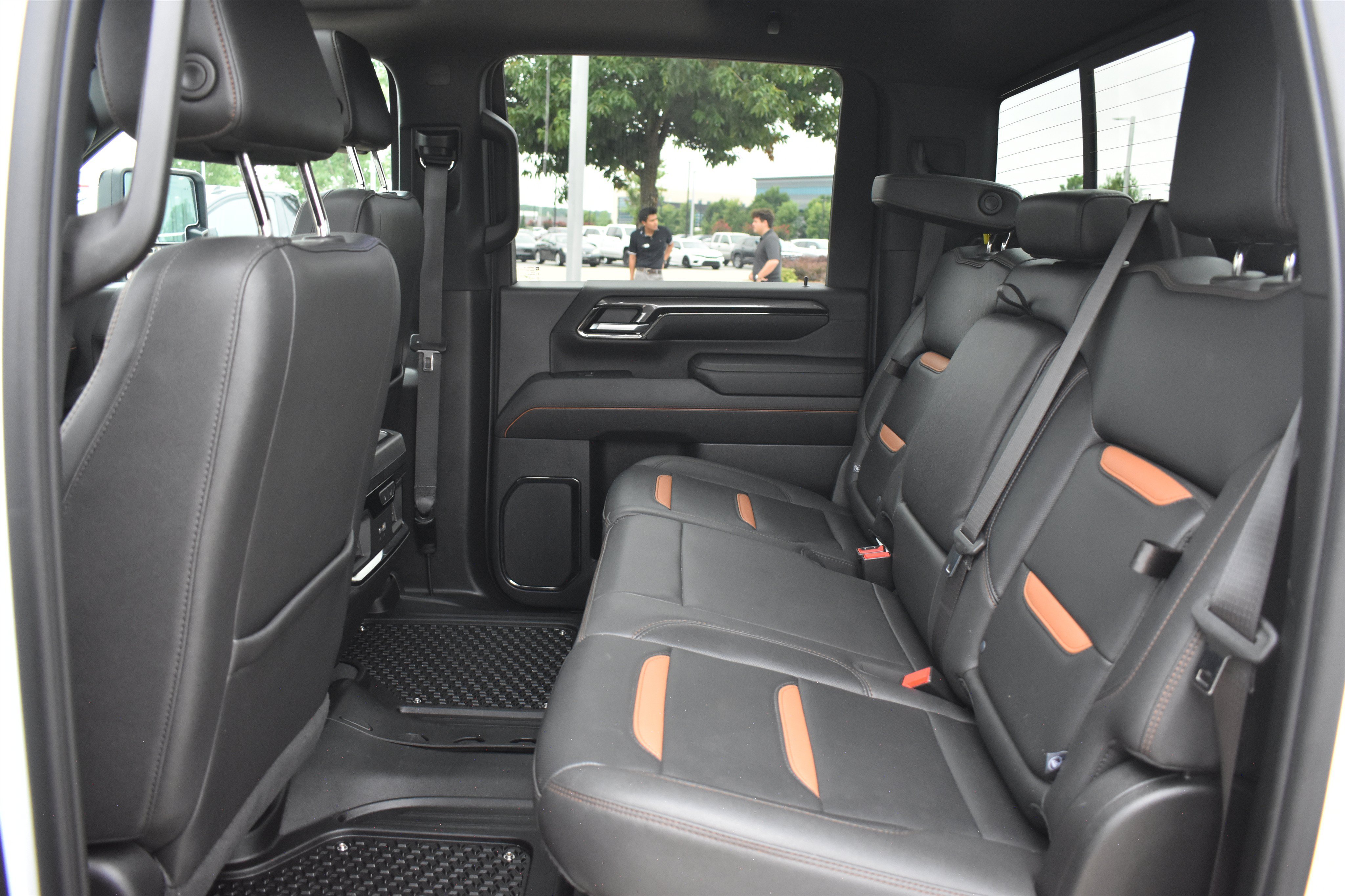 2024 GMC Sierra 2500HD AT4 - Photo 20