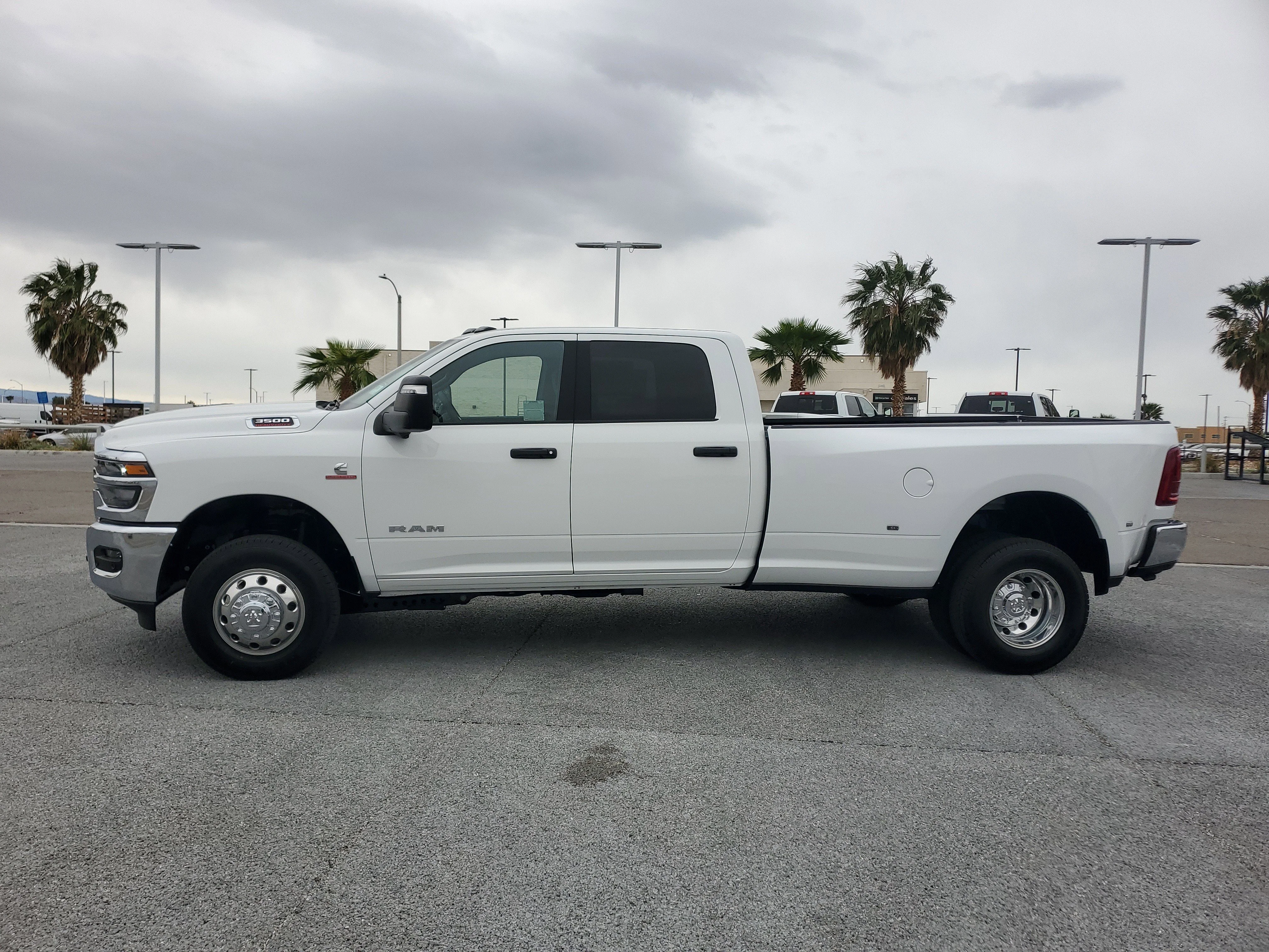 New 2026 Bright White Clear-Coat Exterior Paint RAM Big Horn image 7