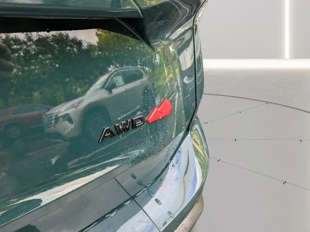 New 2026 Obsidian Green Pearl Nissan Rock Creek® image 9