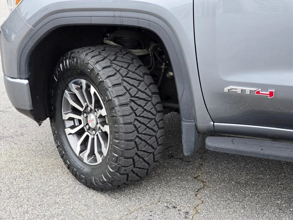 Used 2021 Gray GMC AT4 image 27