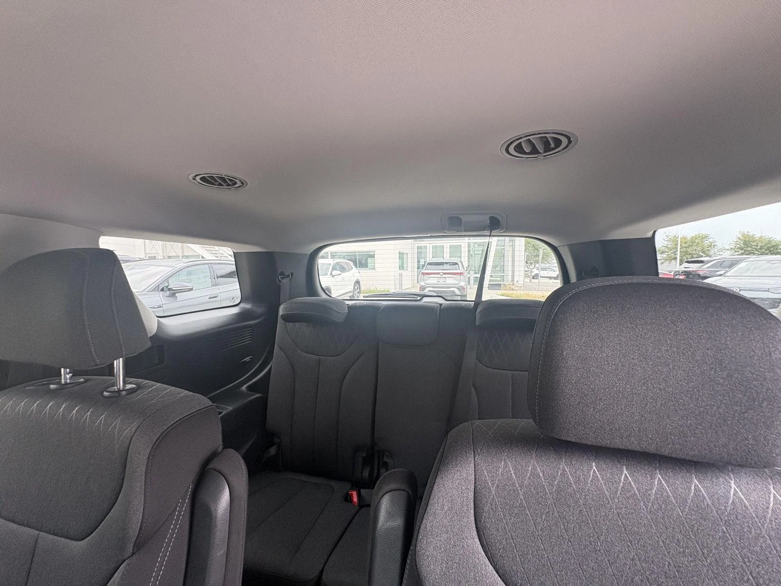 Used 2020 Black Hyundai SEL image 9