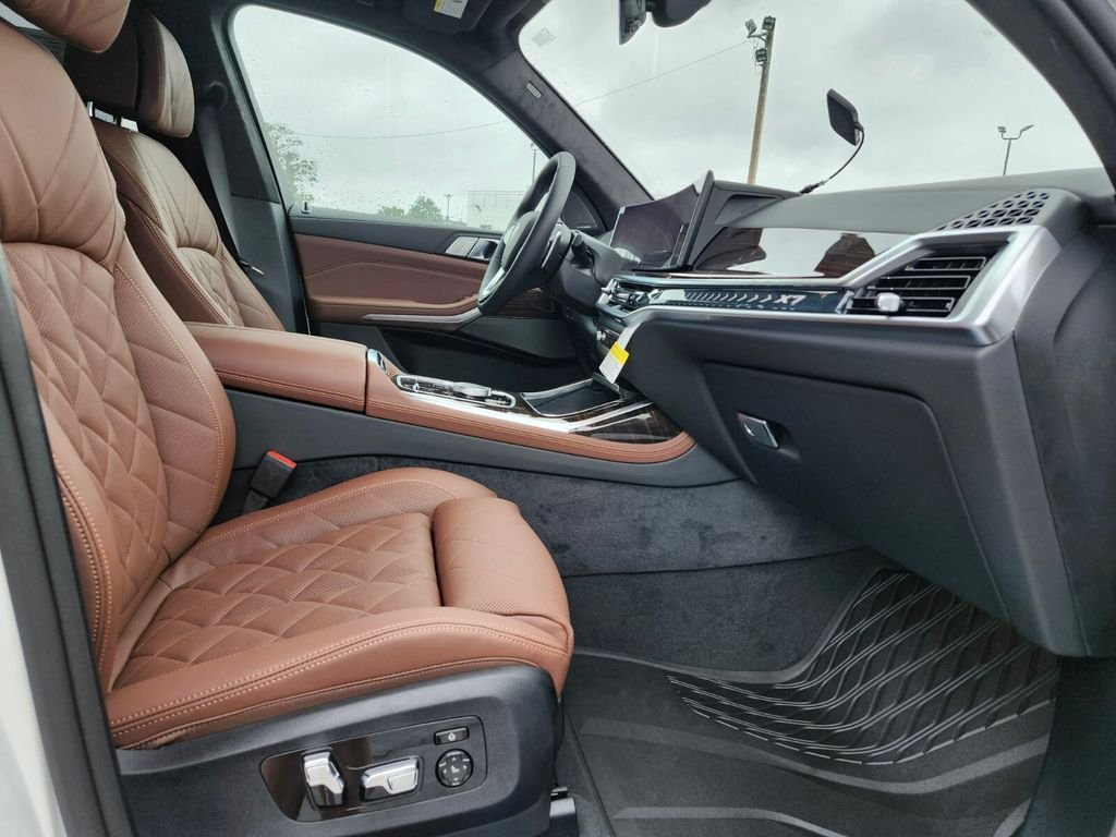 New 2027 White BMW xDrive40i image 11