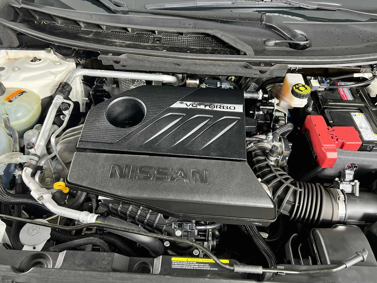 Used 2023 Pearl White Tricoat Nissan SL image 31