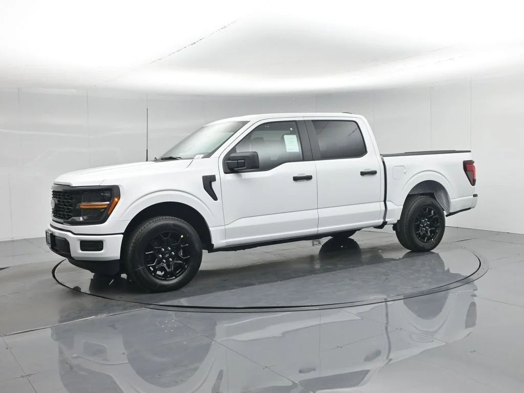New 2026 Oxford White Ford STX image 4
