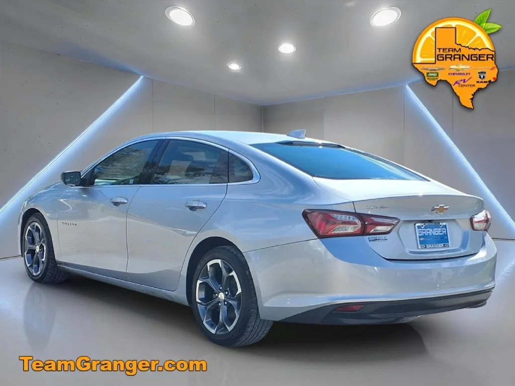 Used 2020 Chevrolet Malibu 1LT with VIN 1G1ZD5ST1LF101476 for sale in Orange, TX