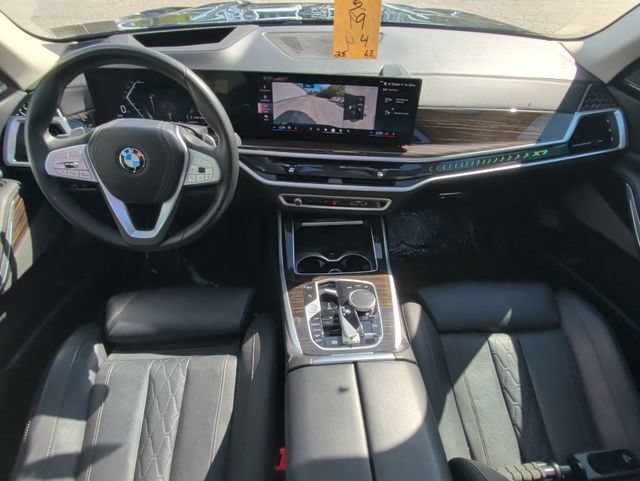 2025 BMW X7 40i - Photo 24
