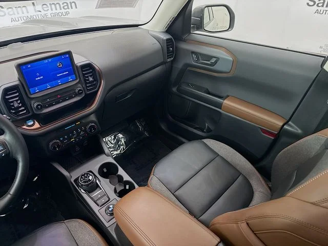 Used 2023 Silver Metallic Ford Outer Banks image 23