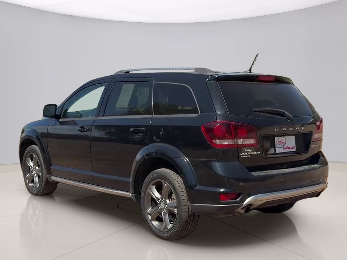 Used 2016 Black Dodge CROSSROAD image 3