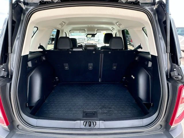 Used 2025 Gray Ford Outer Banks image 25