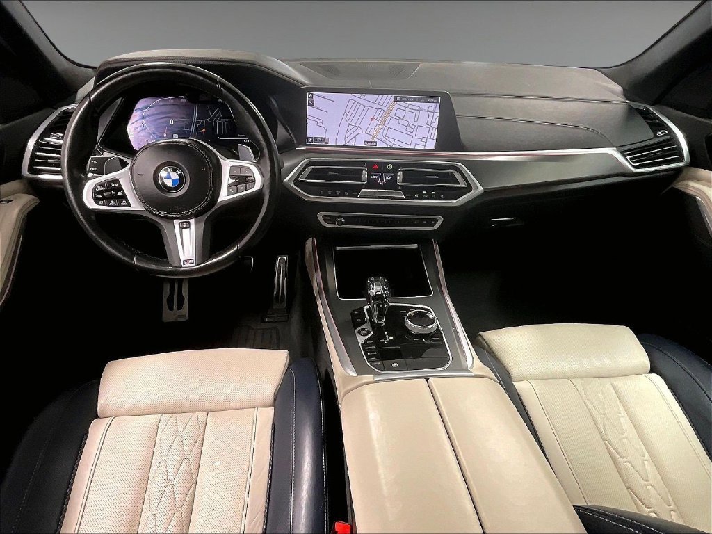 Used 2022 White BMW xDrive40i image 22