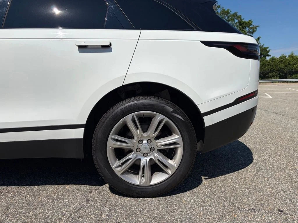 Used 2026 White Land Rover S image 10