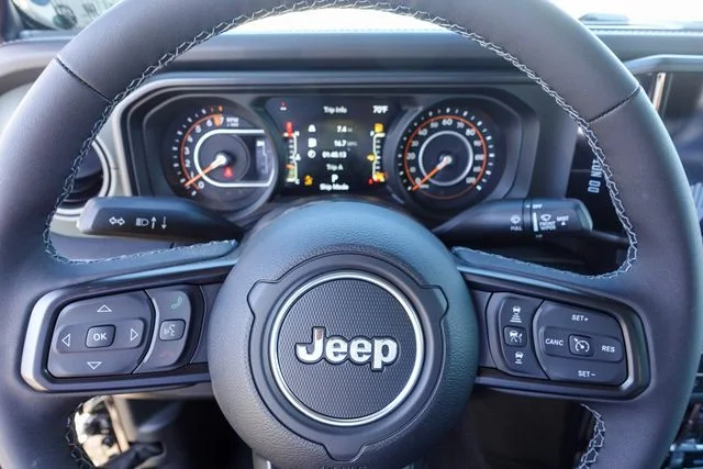 New 2026 Black Jeep Mojave X image 16