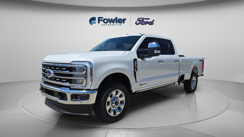 New 2026 Star White Metallic Tri-Coat Ford F-350® Lariat® image 3