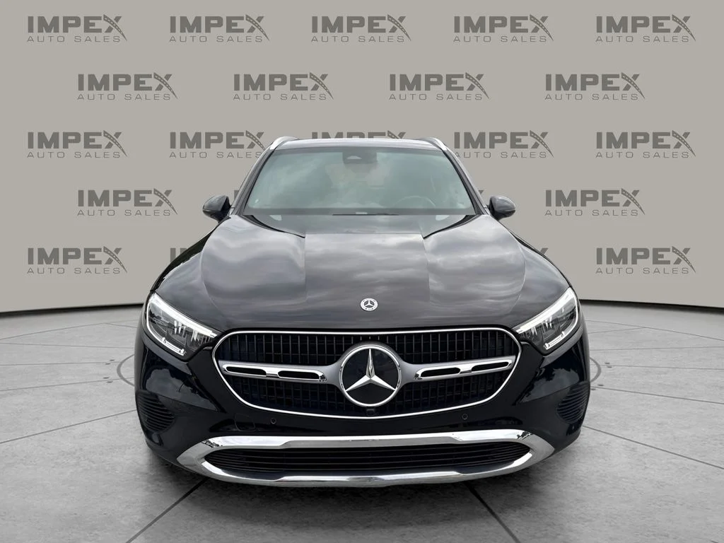 Used 2023 Black Mercedes-Benz GLC 300 image 8