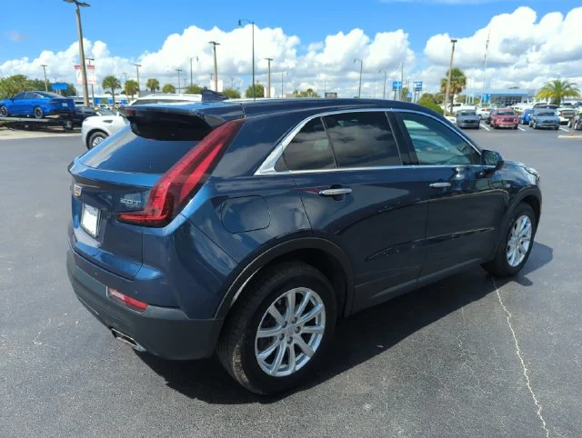 Used 2019 Blue Cadillac Luxury image 6