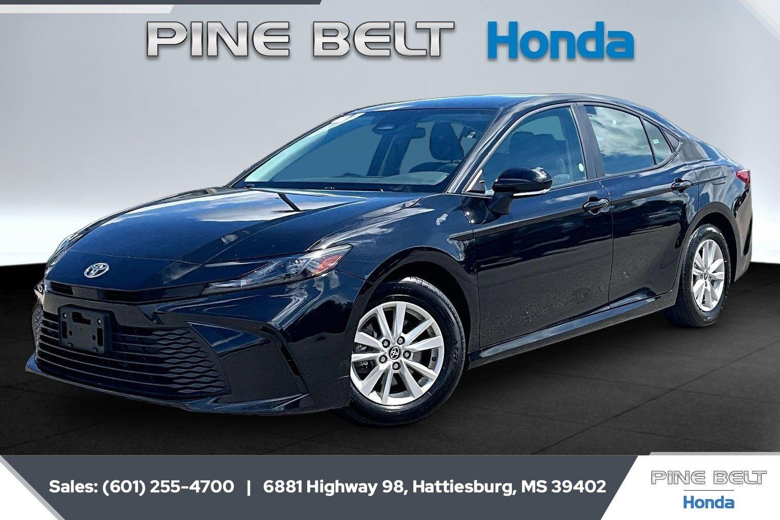 Used 2025 Midnight Black Metallic Toyota LE image 10