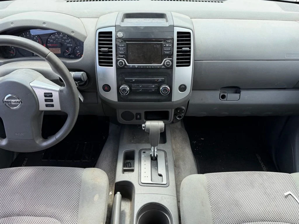 Used 2018 Gray Nissan SV image 10