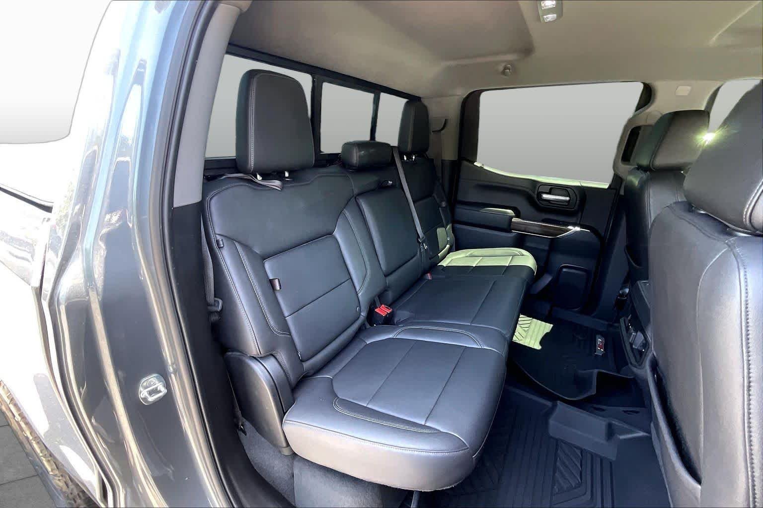 Used 2021 SATIN STEEL METALLIC Chevrolet LT Trail Boss image 26