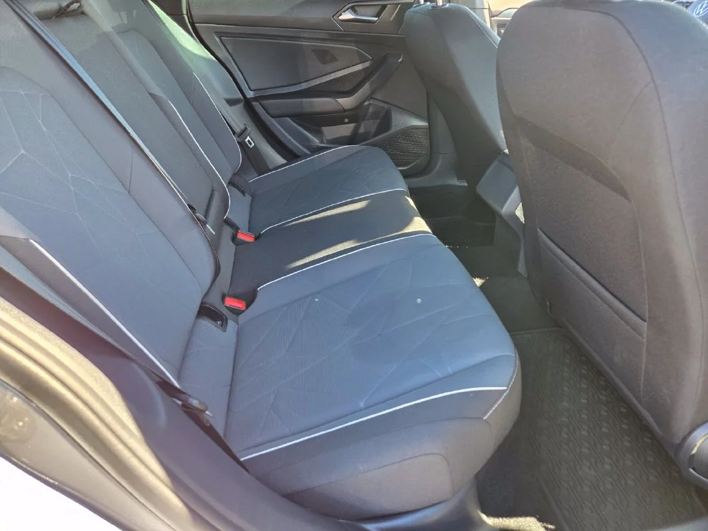 Used 2025 Silver Volkswagen 1.5T Sport image 17
