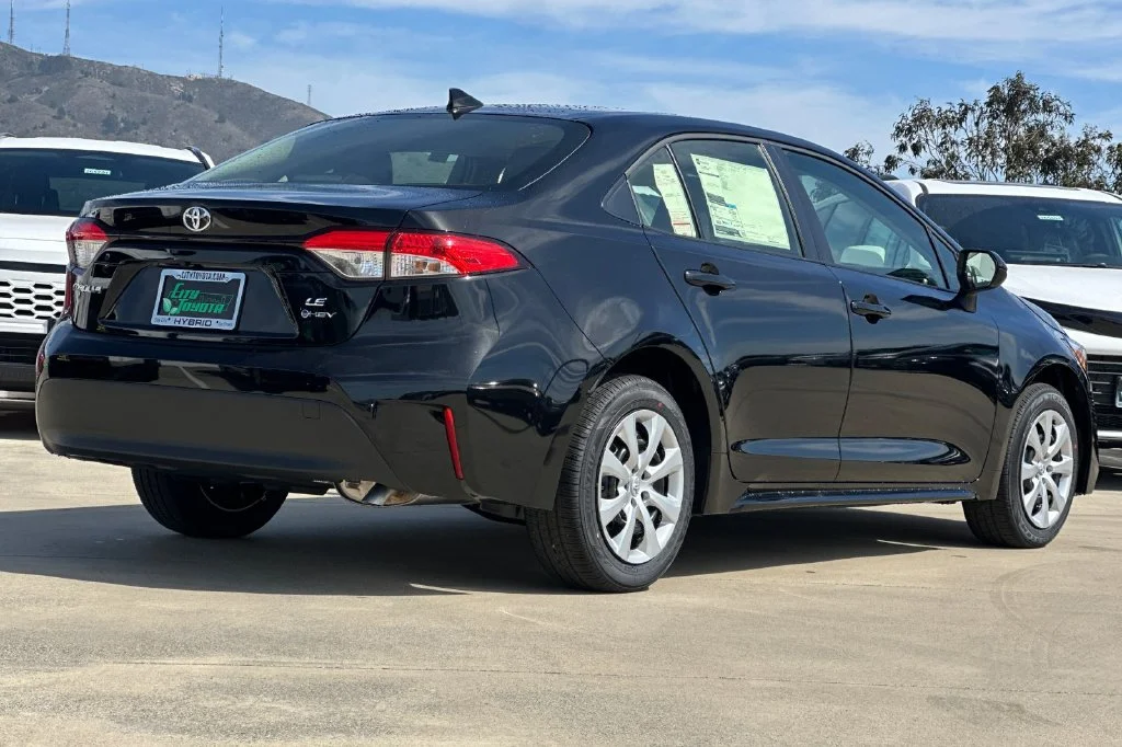 New 2027 Inked Toyota  LE image 4