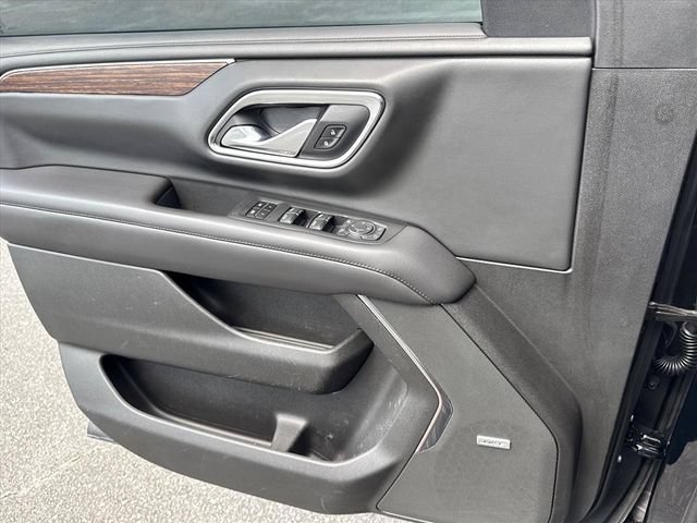 Used 2021 BLACK Chevrolet High Country image 23