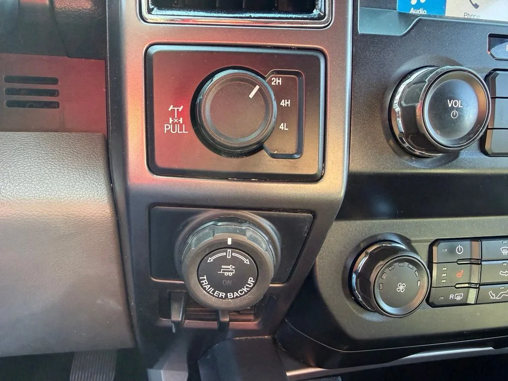 Used 2019 Red Ford XLT image 36