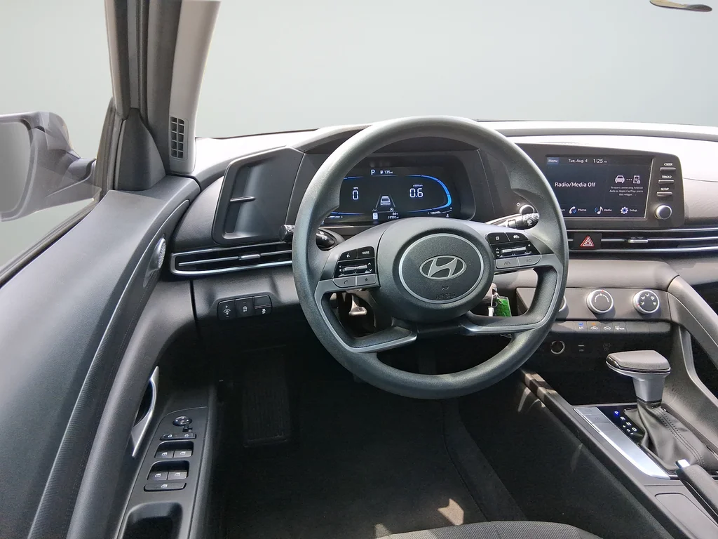 Used 2024 Silver Hyundai SE image 37