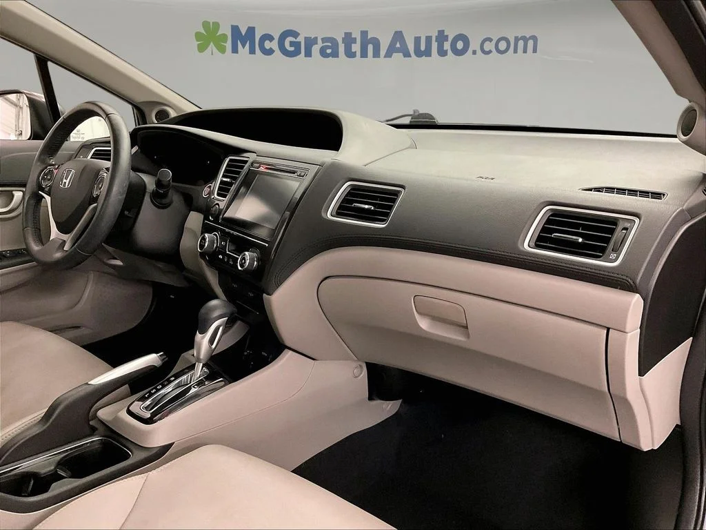 Used 2015 Gray Honda EX-L image 21