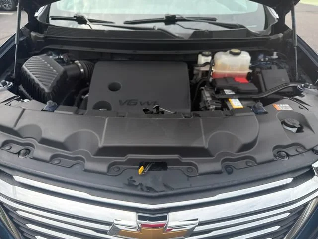 Used 2023 NORTHSKY BLUE METALLIC Chevrolet LT Cloth image 27