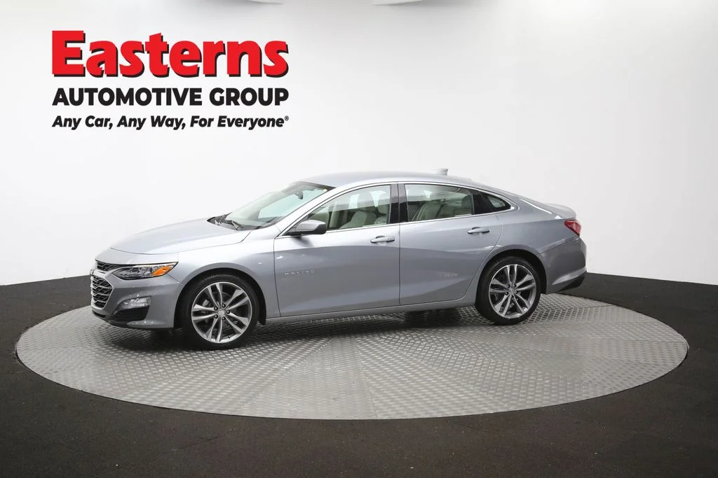 Used 2024 Gray Chevrolet LT image 62
